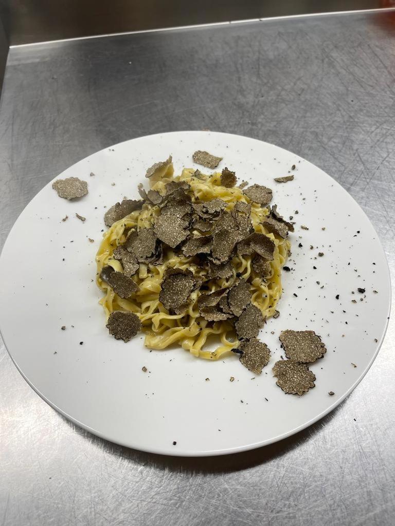 Podere San Pietro Resort Castiglion Fibocchi Eksteriør billede