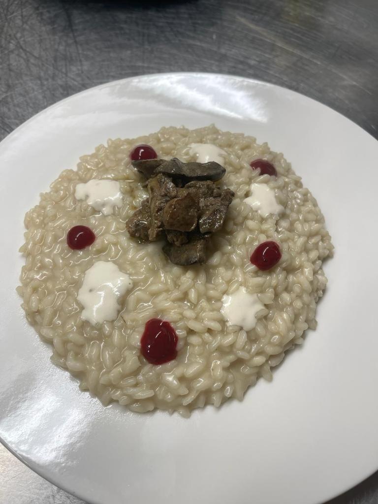 Podere San Pietro Resort Castiglion Fibocchi Eksteriør billede
